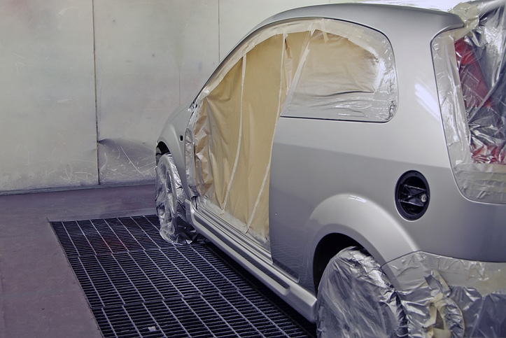 How to Professionally Mask Vehicle Apertures for Painting